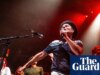 Belle e Sebastian escrevem o hino da Escócia após dramática eliminatória da Copa do Mundo