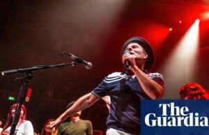 Belle e Sebastian escrevem o hino da Escócia após dramática eliminatória da Copa do Mundo