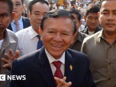 Ex-líder da oposição do Camboja recebe perdão actual por pena de 27 anos