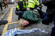 Ativistas pró-Palestina condenados no Reino Unido por ataque a empresa de defesa israelense
