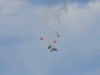 Aviões da Marinha dos EUA colidem durante present aéreo (VÍDEO)