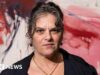 Tracey Emin expressa anúncios de deficiência do TfL
