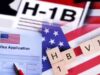 70% de aprovações de H-1B da Índia no ano fiscal de 2025 reveladas em novo relatório, senador dos EUA chocado