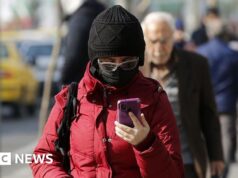 Web começa a voltar no Irã após meses de apagão