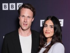 Hugh Skinner e Leila Farzad entre as estrelas de Two Weeks In August na estreia da série