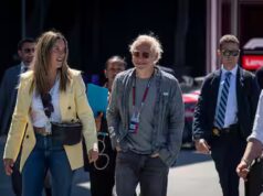 Lewis Hamilton lança uma flecha a Jacques Villeneuve