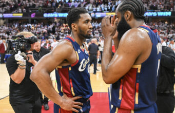 Playoffs da NBA: Harden e Mitchell ajudam Cavaliers a evitar 0-3 contra Pistons