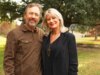 A estrela de ‘Duck Dynasty’ fala sobre o caso da esposa e diz que o casamento ‘não precisa acabar’ após a traição