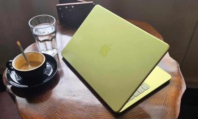 Apple-MacBook-Neo-on-a-table-1-scaled.jpg