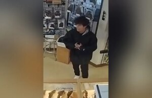A polícia de Austin prende 2 jovens supostamente ligados a 12 tiroteios aleatórios, ferindo 4 pessoas