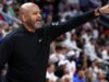 Pistons renovam o técnico JB Bickerstaff