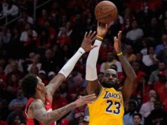 Lakers abre passagem para a segunda rodada com vitória no jogo 6 sobre Rockets