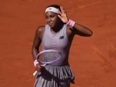 Gauff vence o Aberto da França após pequeno acidente de carro
