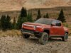 Rivian alcançou um custo 50% menor na fabricação dos EVs R2. Esperemos que os benefícios sejam repassados aos compradores