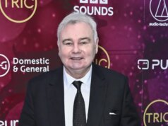 Eamonn Holmes enfrenta outro golpe depois de ‘perder o emprego’ que teve por 19 anos