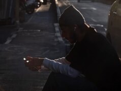 Web começa a retornar no Irã após blecaute de 3 meses