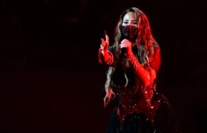 Os telespectadores da Eurovisão ficaram pasmos depois que a música da Suécia deu uma guinada ‘inapropriada’ no NSFW