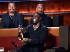 Os 5 programas de TV mais vistos da Netflix no momento, com mais de 13.500.000 assistindo Kevin Hart assado