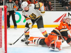 O primeiro hat-trick de Marner nos playoffs leva os Golden Knights a derrotar os Geese