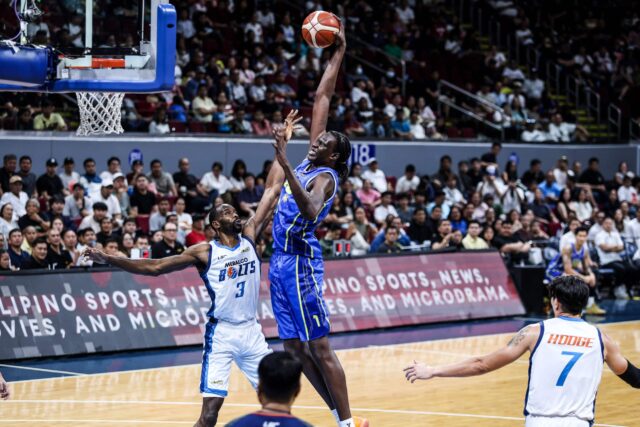 IMG_0007_PBA-50-Commissioners-Cup-semifinals-TNT-Meralco_Bol-Manute-Bol-scaled.jpg