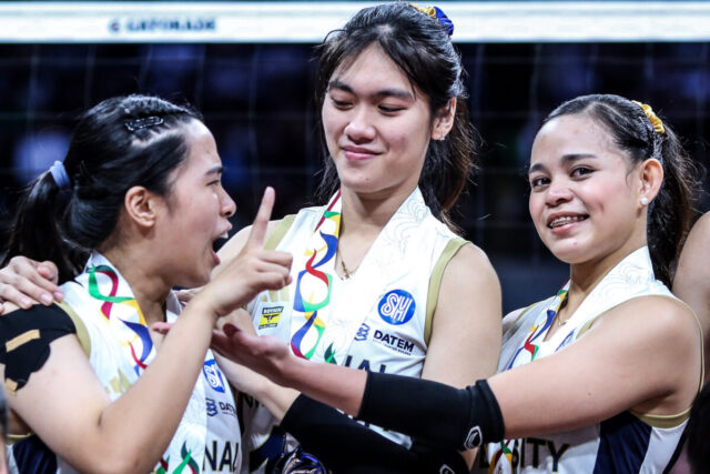 IMG_0110_UAAP-88-womens-volleyball-finals-game-2-DLSU-NU_Vange-Alinsug-1200x800.jpg