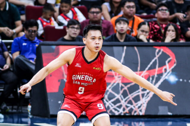 IMG_0868_PBA-50-Commissioners-Cup-semifinals-Ginebra-Rain-or-Shine_Scottie-Thompson-1200x800.jpg
