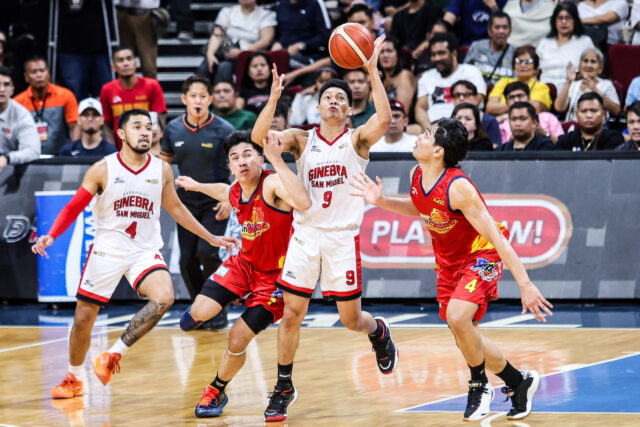 IMG_1238_PBA-50-Commissioners-Cup-semifinals-Rain-or-Shine-Ginebra_Scottie-Thompson-scaled.jpg