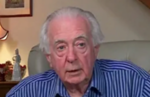 A lenda do Gogglebox Ken Harwood morre aos 77 anos em um programa para transmitir uma homenagem especial