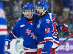 Reid lidera o Rangers invicto na vitória sobre Silvertips na Memorial Cup