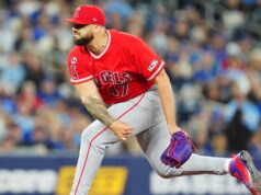 O novo começo de Manoah começa com o retorno de um livro de histórias contra os Blue Jays
