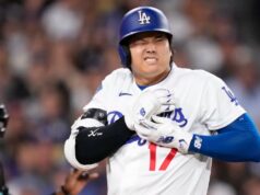 Ohtani dos Dodgers deixa o jogo após HBP
