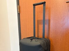 Como rastrear sua bagagem (2026): AirTag, Pebblebee, CaseSafe