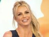 Britney Spears oficialmente acusada de DUI após prisão enquanto ela saía da reabilitação