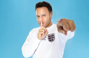 A estrela do Soccer Support, Olly Murs, reflete sobre o debate ‘doloroso’ sobre seu abdômen