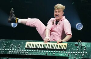 A estrela da Eurovisão Look Mum No Laptop responde depois de terminar em último lugar com um ponto