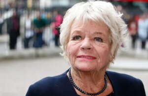 Queria que você estivesse aqui…? apresentadora Judith Chalmers morre aos 90 anos após diagnóstico de Alzheimer
