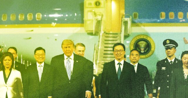 Uncanny-Valley-Trump-China-Visit-Politics-2276002216.jpg