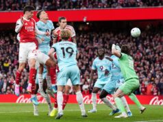 Arsenal à beira do título da Premier League após vencer Burnley