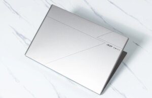 Swift 16 AI (2026) da Acer acerta muito, mas não consigo passar do trackpad