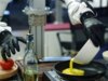 Novo cérebro de IA permite que robôs se movam como humanos