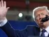 ‘Não se importe de ser chamado de ditador tirano, mas não queira ser chamado de burro’: Donald Trump