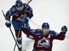 MacKinnon impulsiona Avalanche para vantagem de 2 a 0 na série sobre Wild
