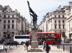 Como Banksy ergueu uma estátua no centro de Londres?