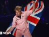 ‘Olha, mãe, um ponto’: por que o Reino Unido continua entendendo errado o Eurovision?
