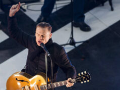 Bryan Adams e Wyclef Jean serão as atrações principais do present de contagem regressiva da FIFA em Toronto