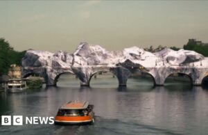 Imagens em timelapse mostram ‘caverna gigante’ inflando na ponte de Paris