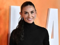 Demi Moore corrige os fãs sobre como dizer seu nome depois de anos sendo pronunciado incorretamente