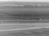 Imagens mostram momentos antes do jato da Frontier Airways atingir uma pessoa na pista do aeroporto de Denver