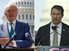 Seth Moulton fechando lacuna sobre o democrata progressista Ed Markey nas primárias do Senado de Massachusetts