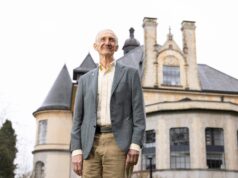 Ed Lazowska da UW adiciona ‘Distinguished Educating Legacy Award’ à sua longa lista de homenagens
